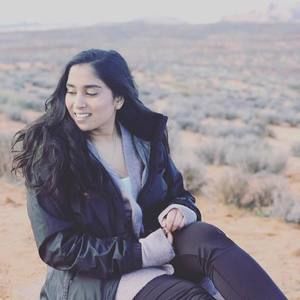 Meet your Posher, Darshika